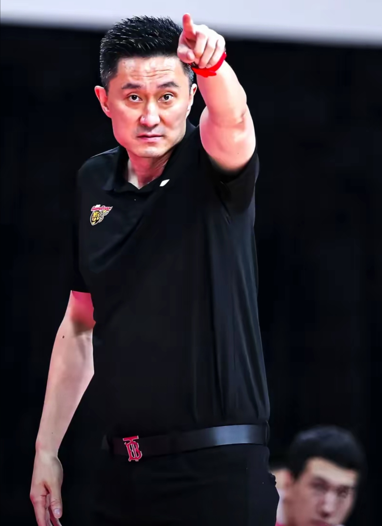 开云体育官网里昂窗口期状态回暖风云突变广厦男篮关键时刻门线救险之后，广厦男篮更衣室发声的简单介绍